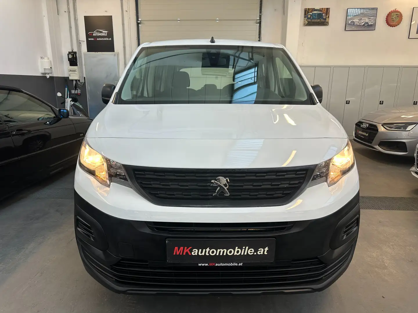 Peugeot Rifter 1,5 BlueHDI 100 S&S Active Weiß - 2