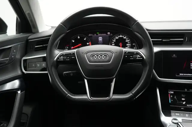 Audi A6 view 13