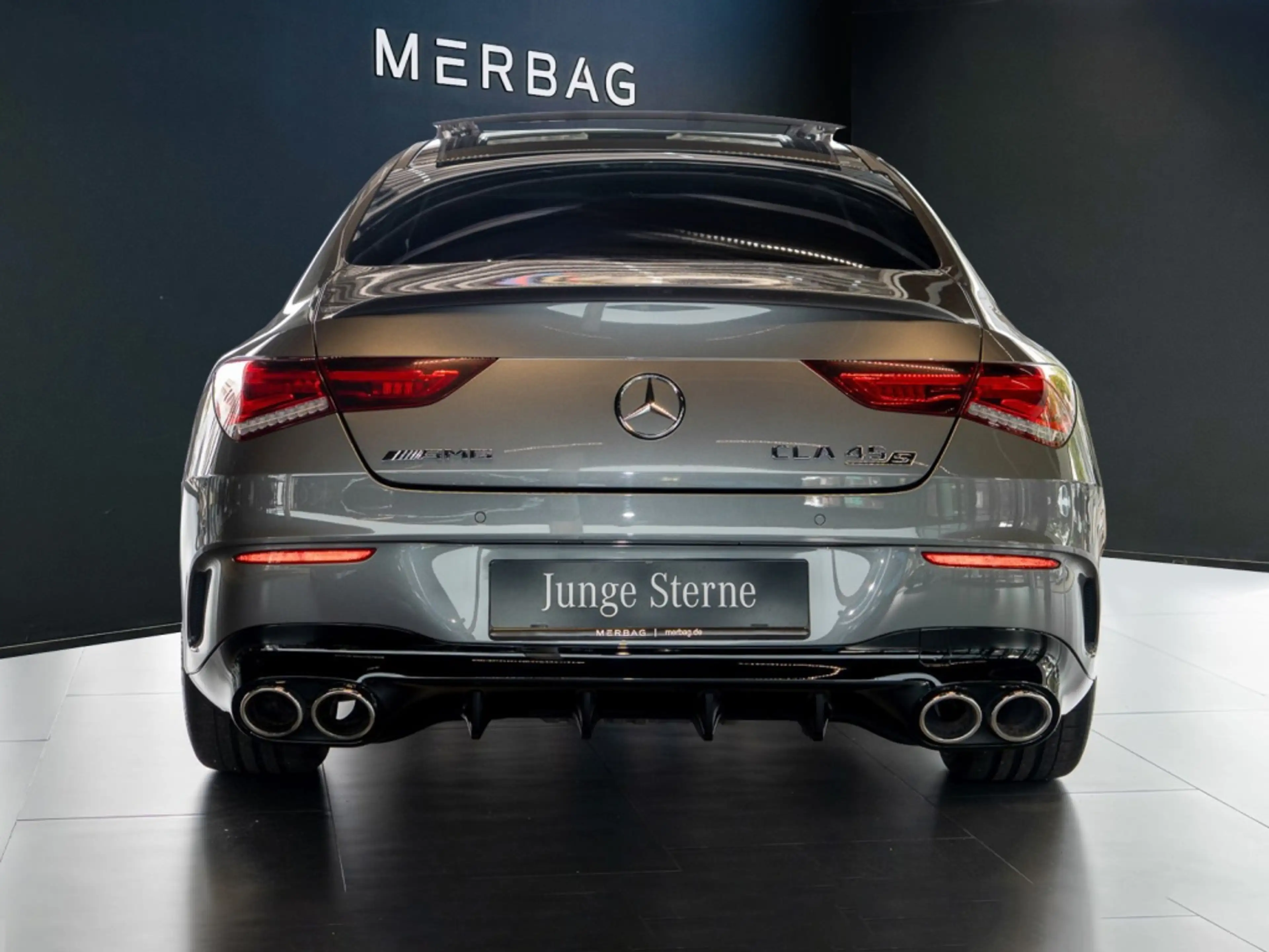 Mercedes-Benz CLA 45 AMG AMG CLA 45 S 4M Cp *Perf.-Sitze Driver's Pano — photo 4