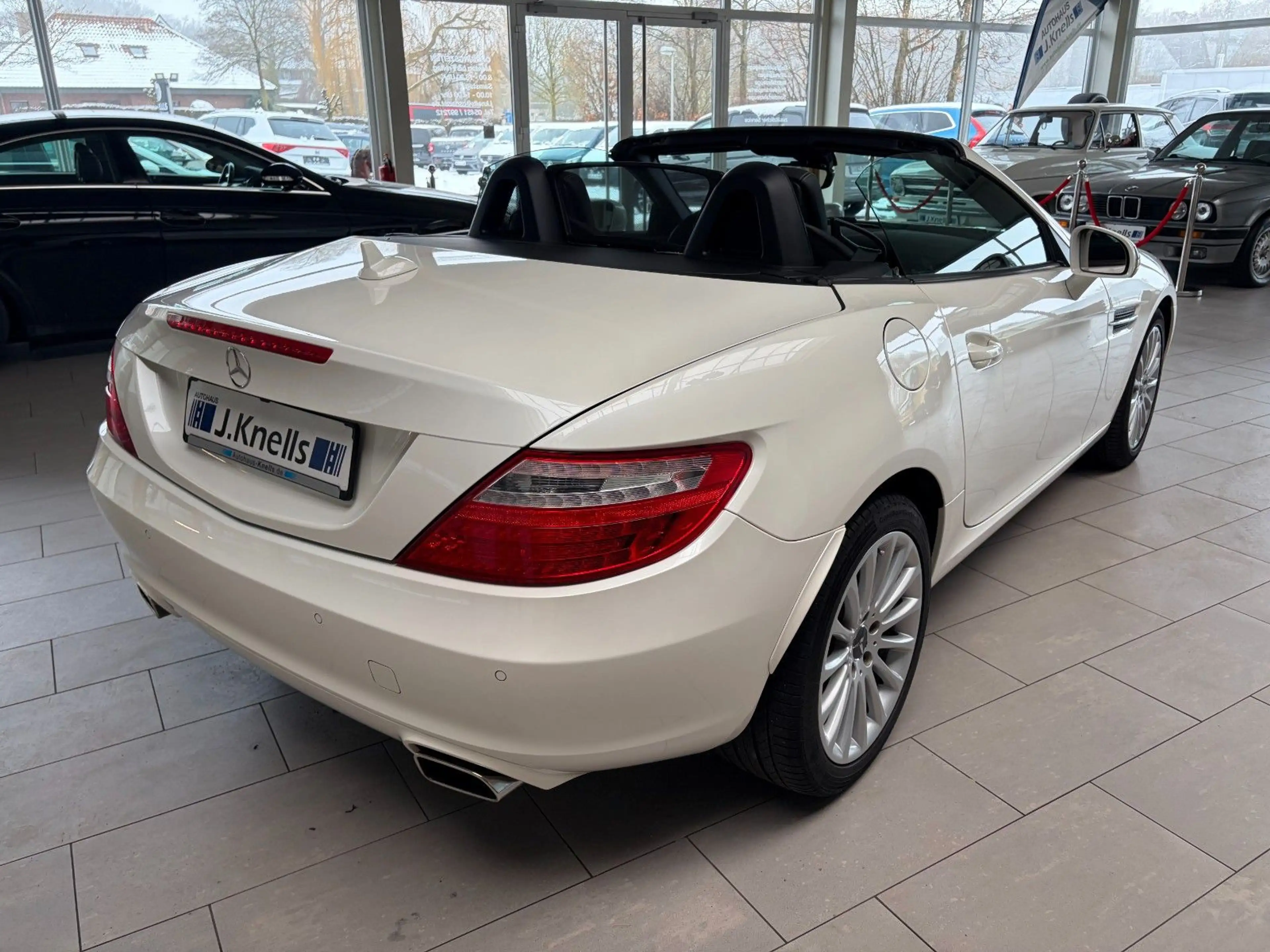 Mercedes-Benz SLK 250 Roadster Edition One/AIRSCARF/PANO — photo 5