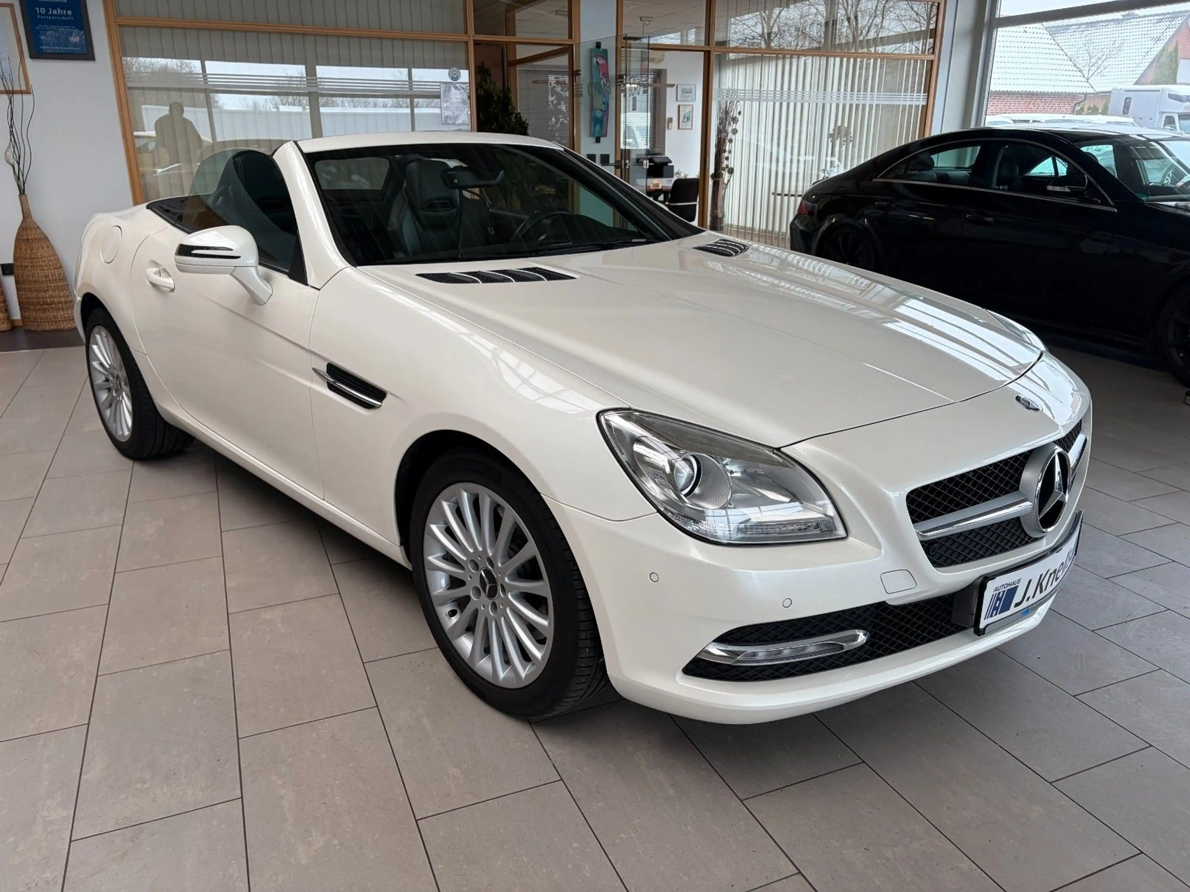 Mercedes-Benz SLK 250 Roadster Edition One/AIRSCARF/PANO — photo 3