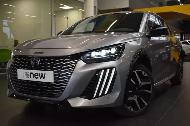 Peugeot 208 GT 136PK/Valckenier Gent