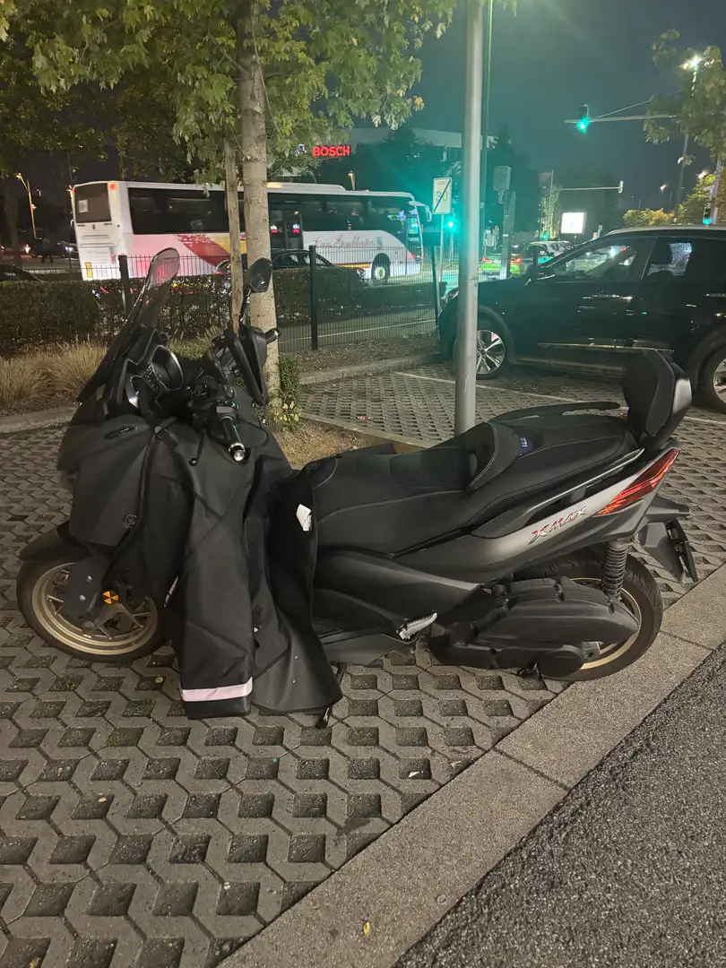 Yamaha X-Max 125 - 1
