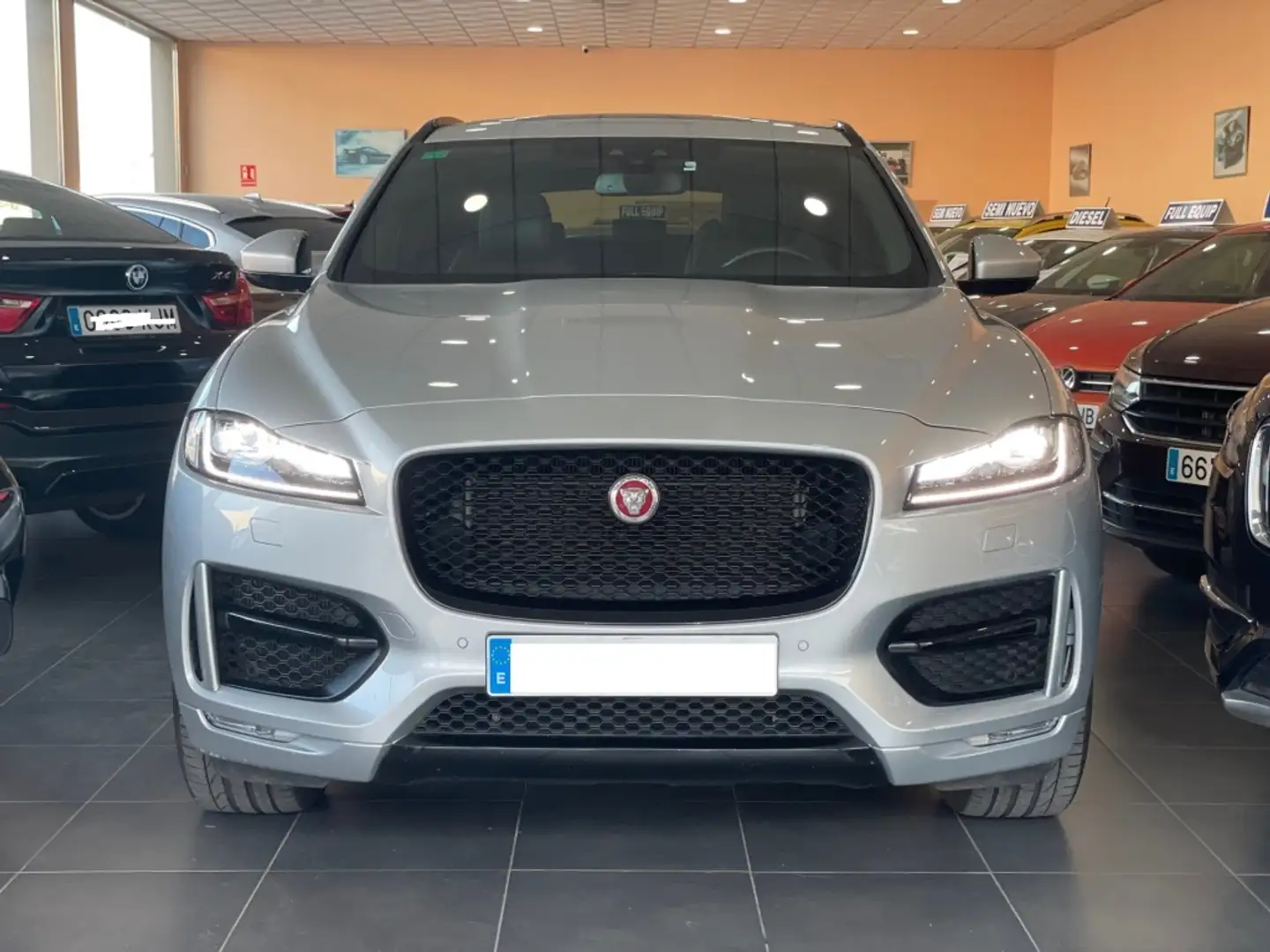 Jaguar F-Pace 3.0TDV6 R-Sport Aut. AWD Gris - 1