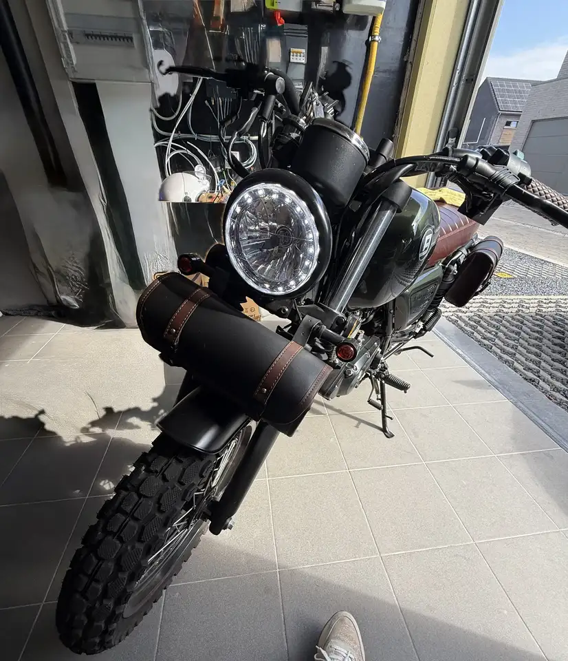 Bullit Bluroc 125