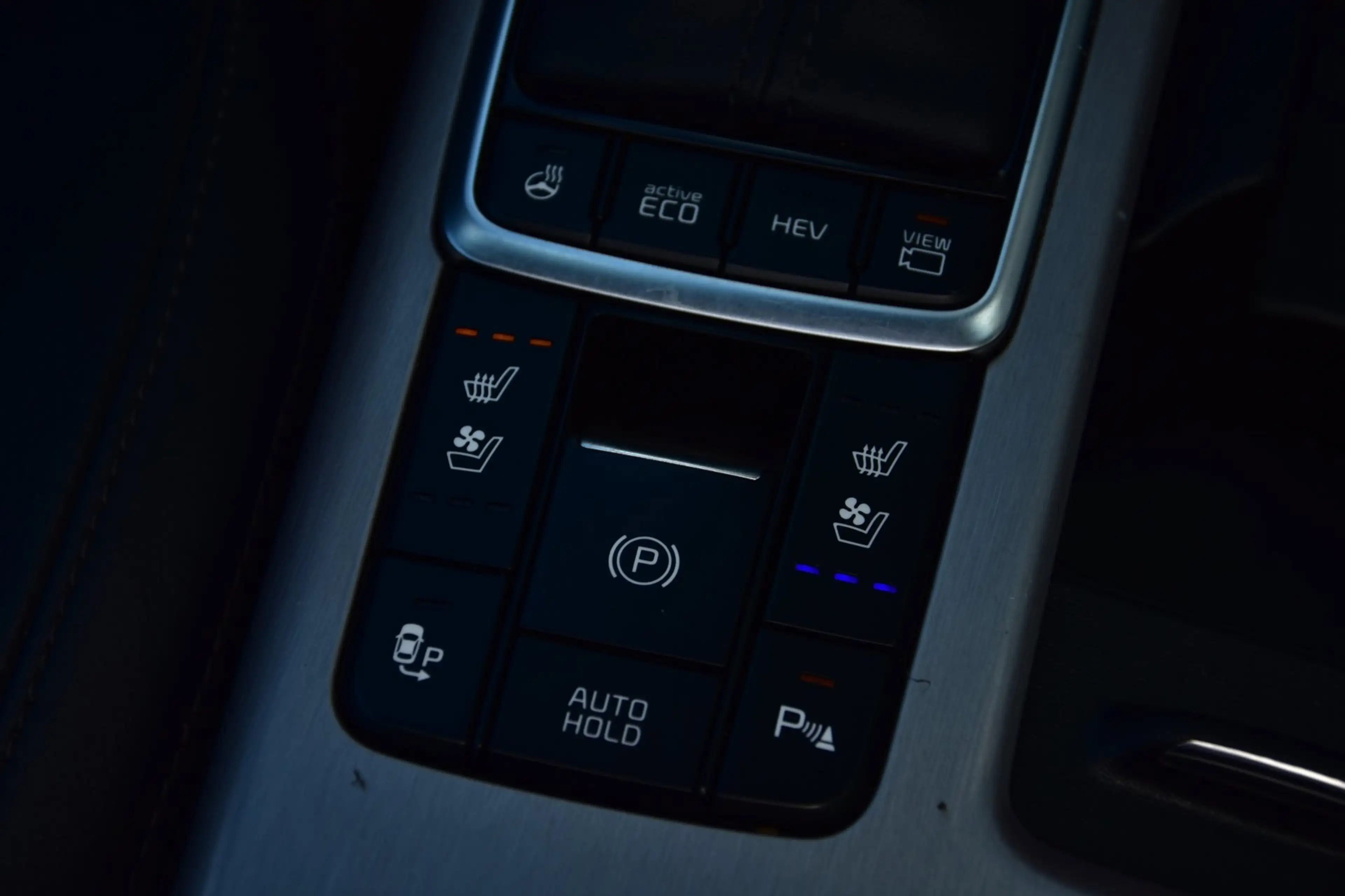 Kia Optima Sportswagon 2.0 GDI PHEV DynamicPlusLine | Pano-da — photo 19