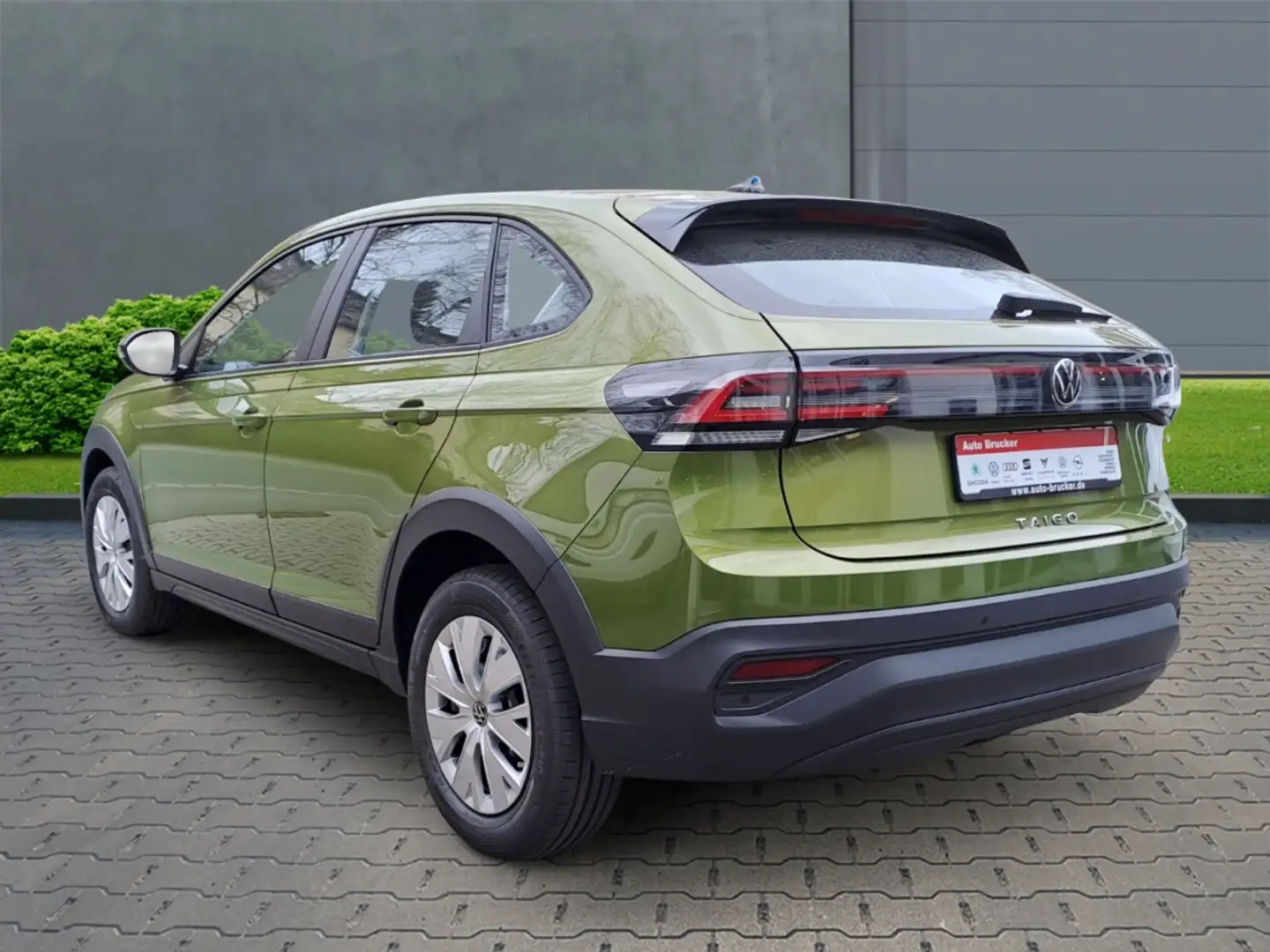 Volkswagen Taigo Basis 1.0 TSI+LED Scheinwerfer+Einparkhilfe vo+hi+ Verde - 2