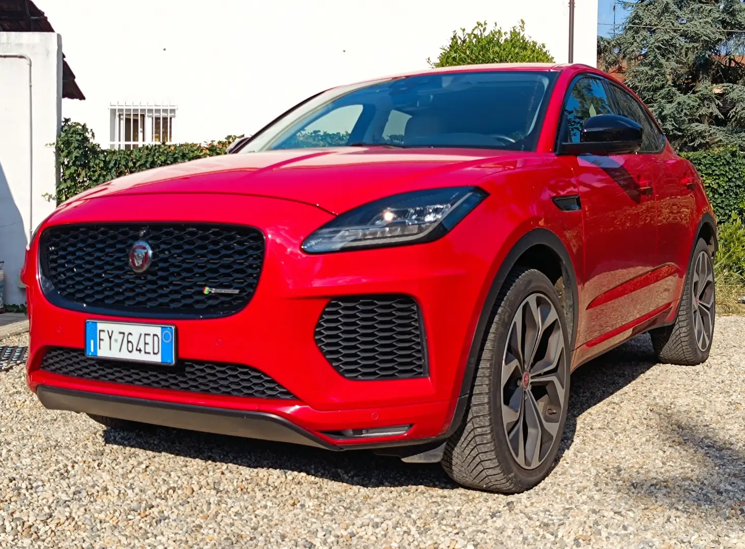 Jaguar E-Pace 2.0d i4 R-Dynamic HSE awd 240cv auto my21 Rosso - 1