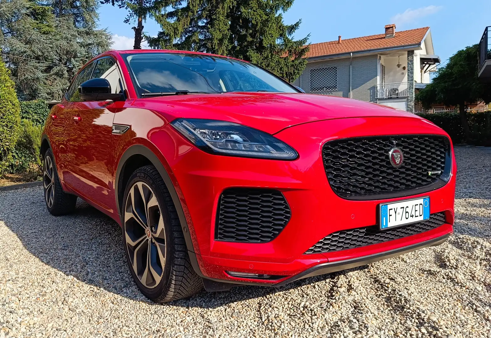 Jaguar E-Pace 2.0d i4 R-Dynamic HSE awd 240cv auto my21 Rosso - 2