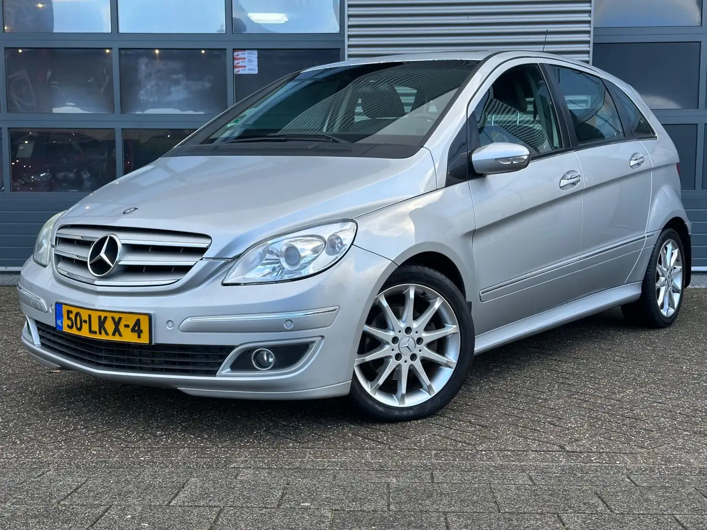 Mercedes-Benz B 200 Turbo | CRUISECR | Navi | Pano | Airco Grijs - 1