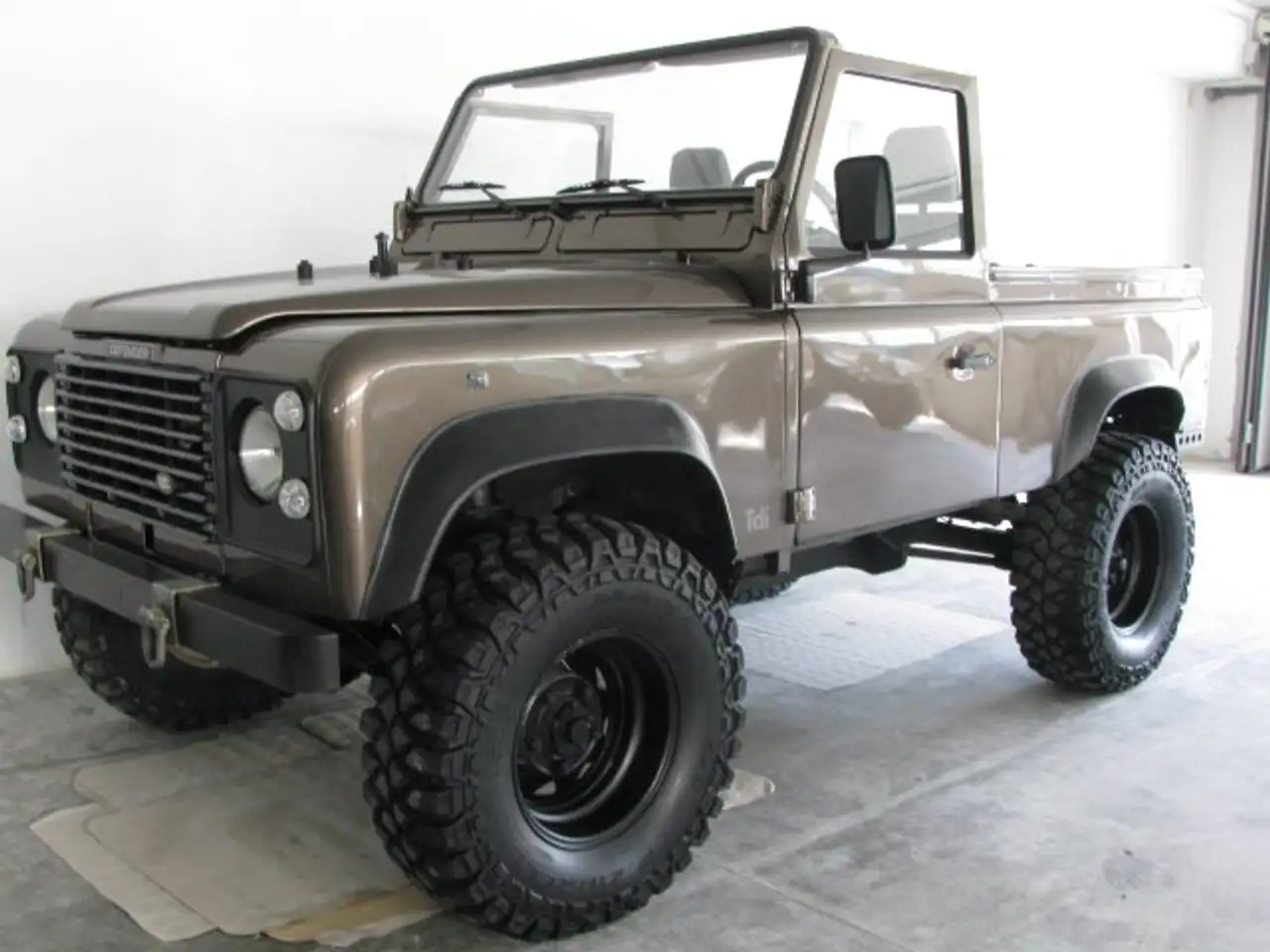 Land Rover Defender 90 td5, foto 3