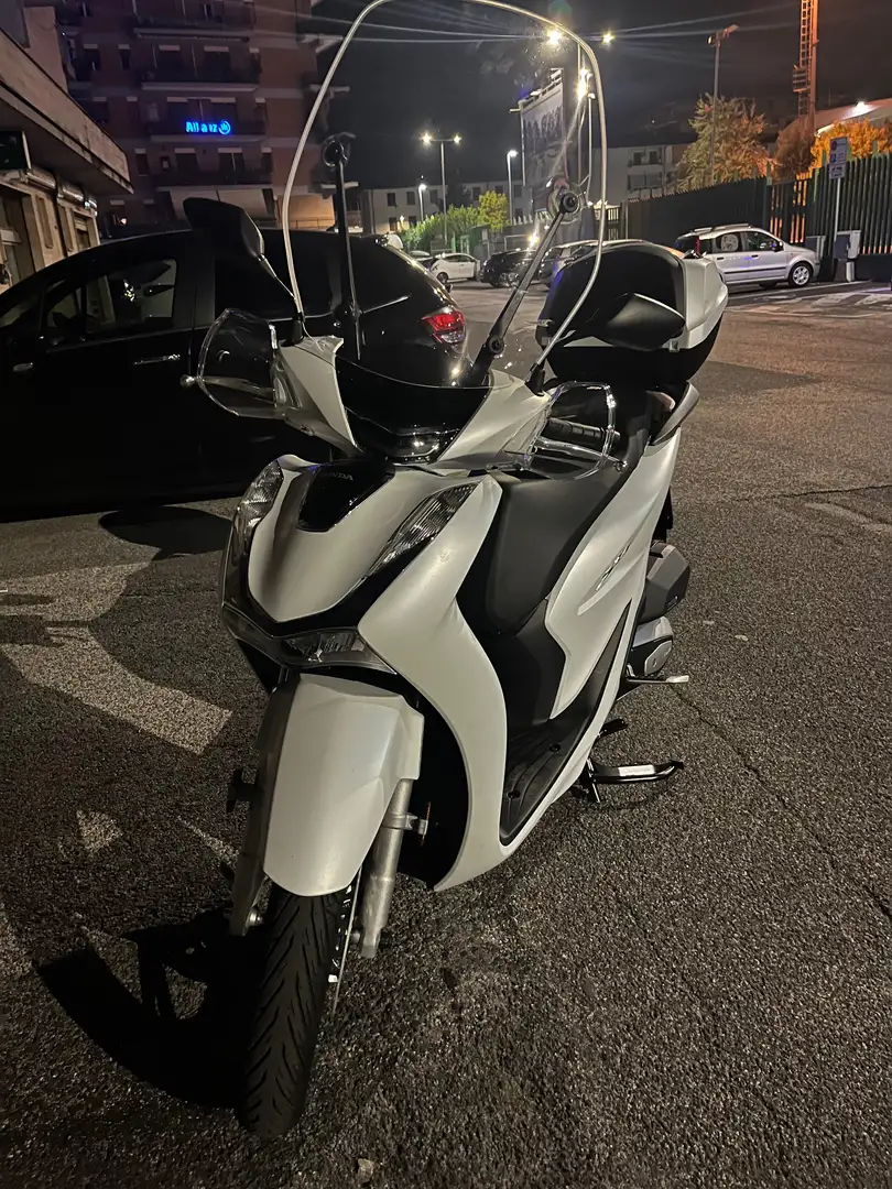 Honda SH 125 Blanco - 1