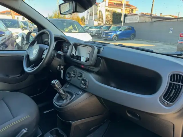 Fiat Panda view 10