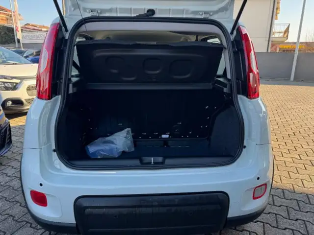 Fiat Panda view 8