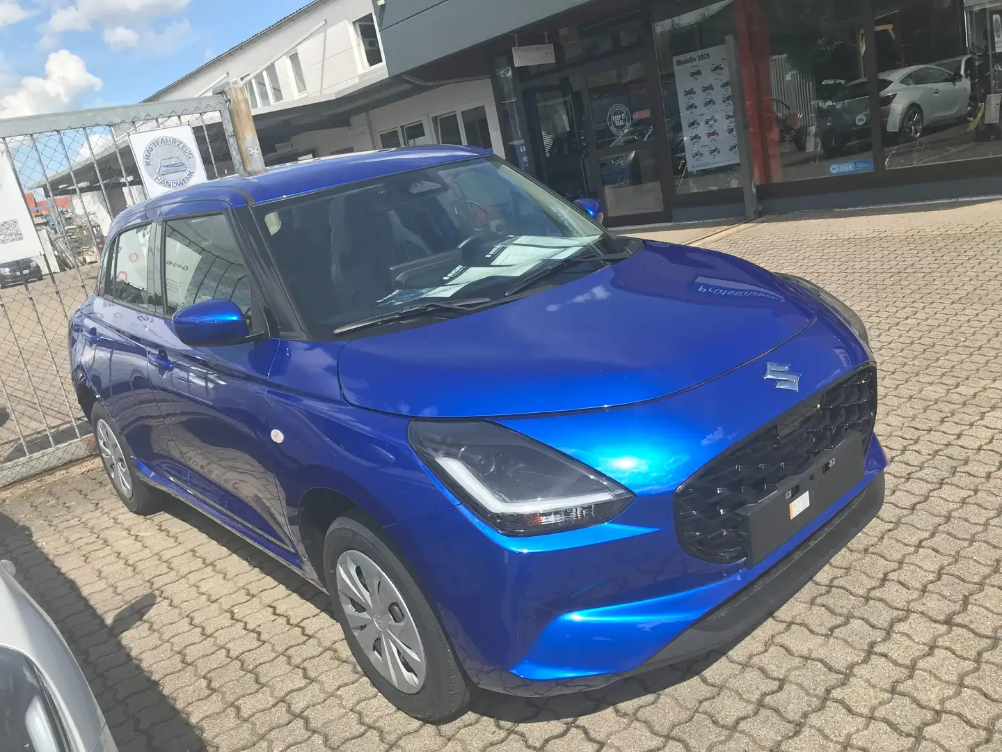 Suzuki Swift 169.-€/Monat-Leasing / Allgrip 1.2 Hybrid Club Blau - 2