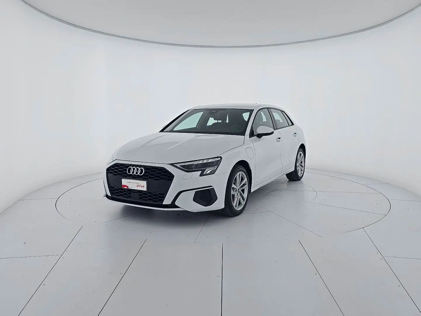 Audi A3 A3 SPB 40 TFSI e S tronic Business Blanc - 1