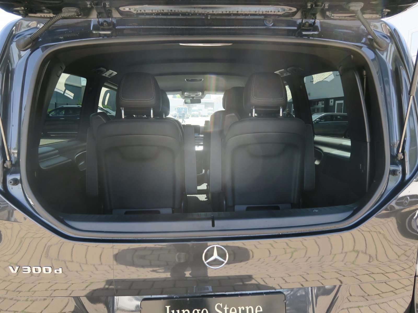 Mercedes-Benz V 300