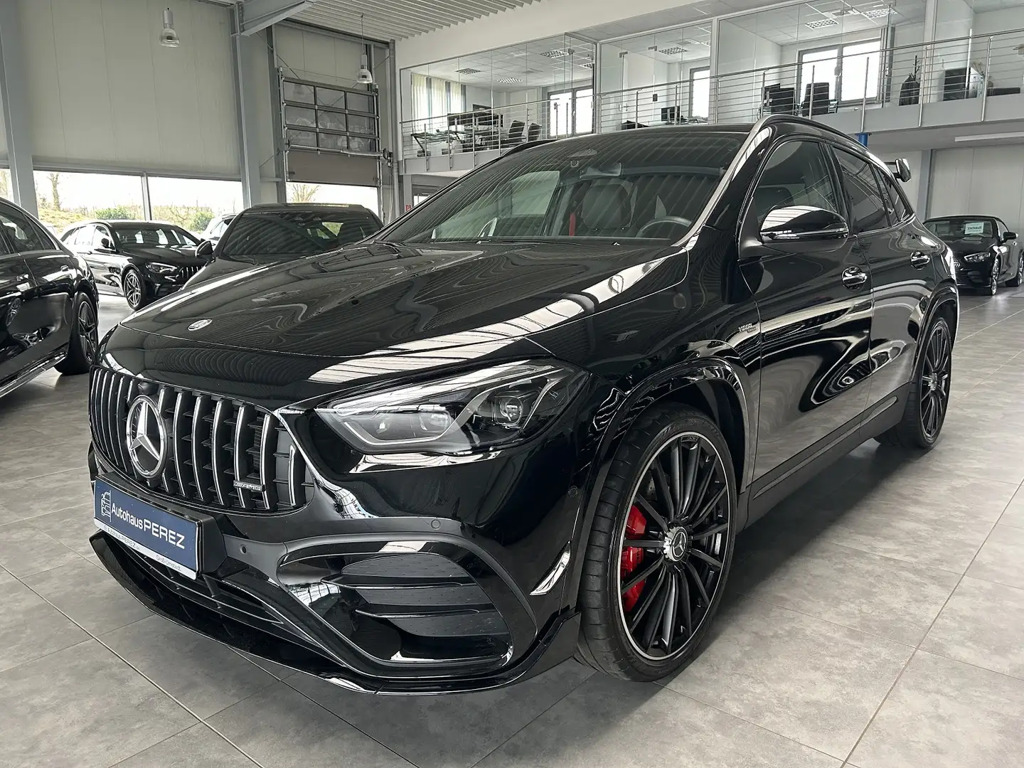 Mercedes-Benz GLA 35 AMG 4M AMG PREMIUM-AERODYNAMIK-PANORAMA Noir - 2