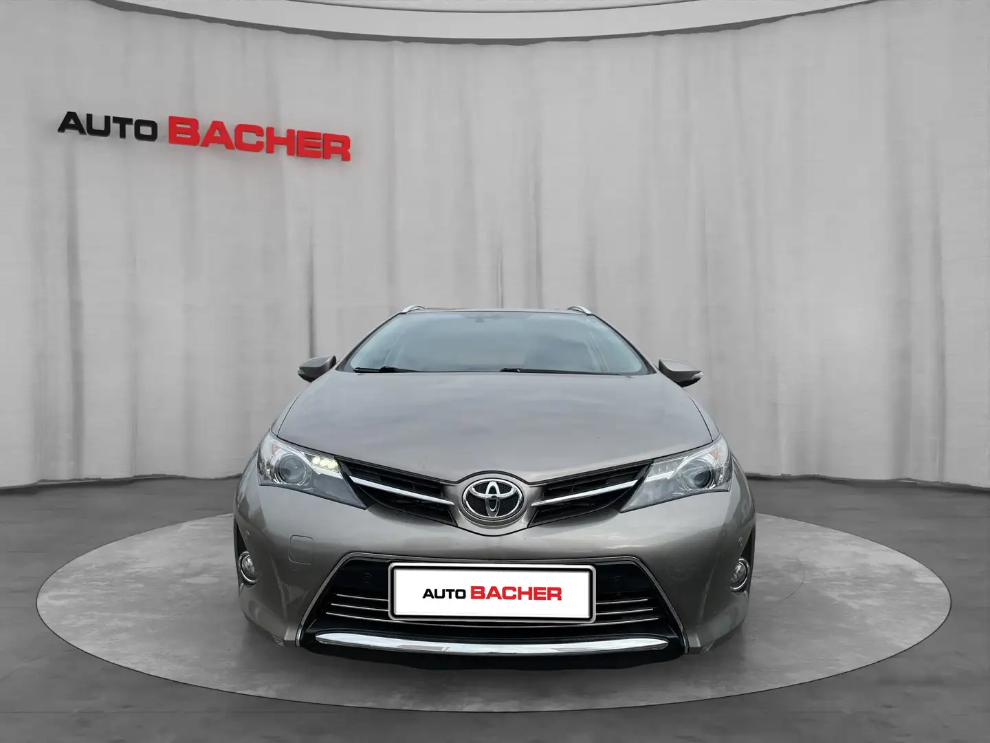 Toyota Auris TS 2,0 D-4D Lounge Brun - 2