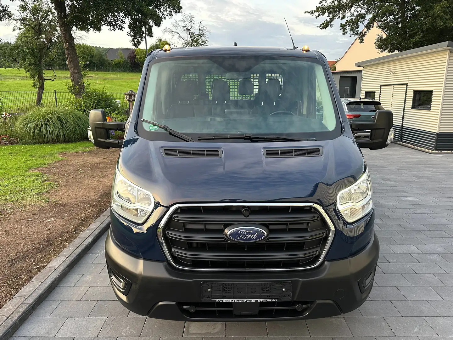 Ford Transit 350 L3 Doppelkabine 7 Sitze AHK Klima Navi Leder Blau - 2