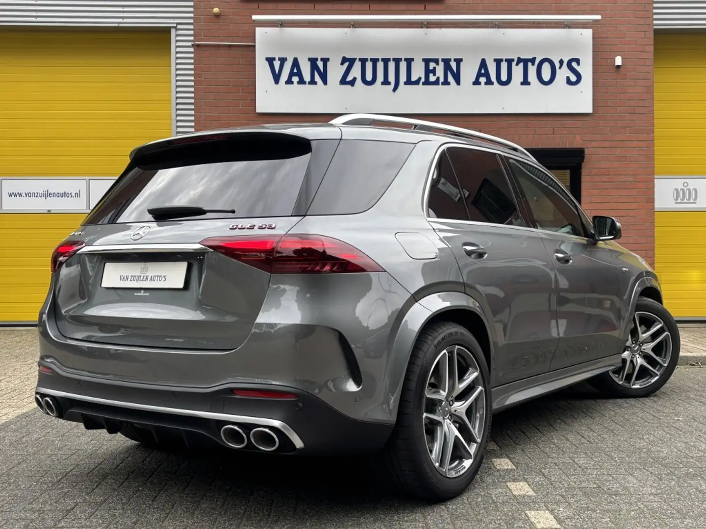 Mercedes-Benz GLE 53 AMG 4M+ AIR Distronic Pano Trekhaak Burmester 360° 21" Gris - 2