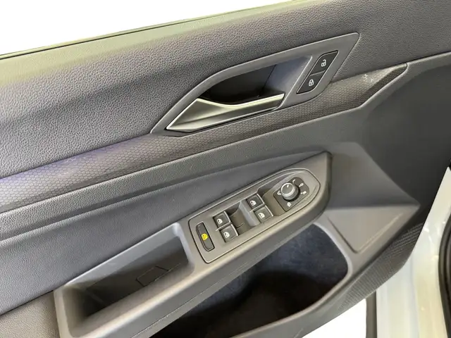 Volkswagen Golf view 15