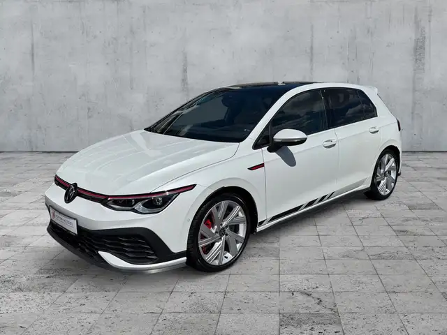 Volkswagen Golf view 2