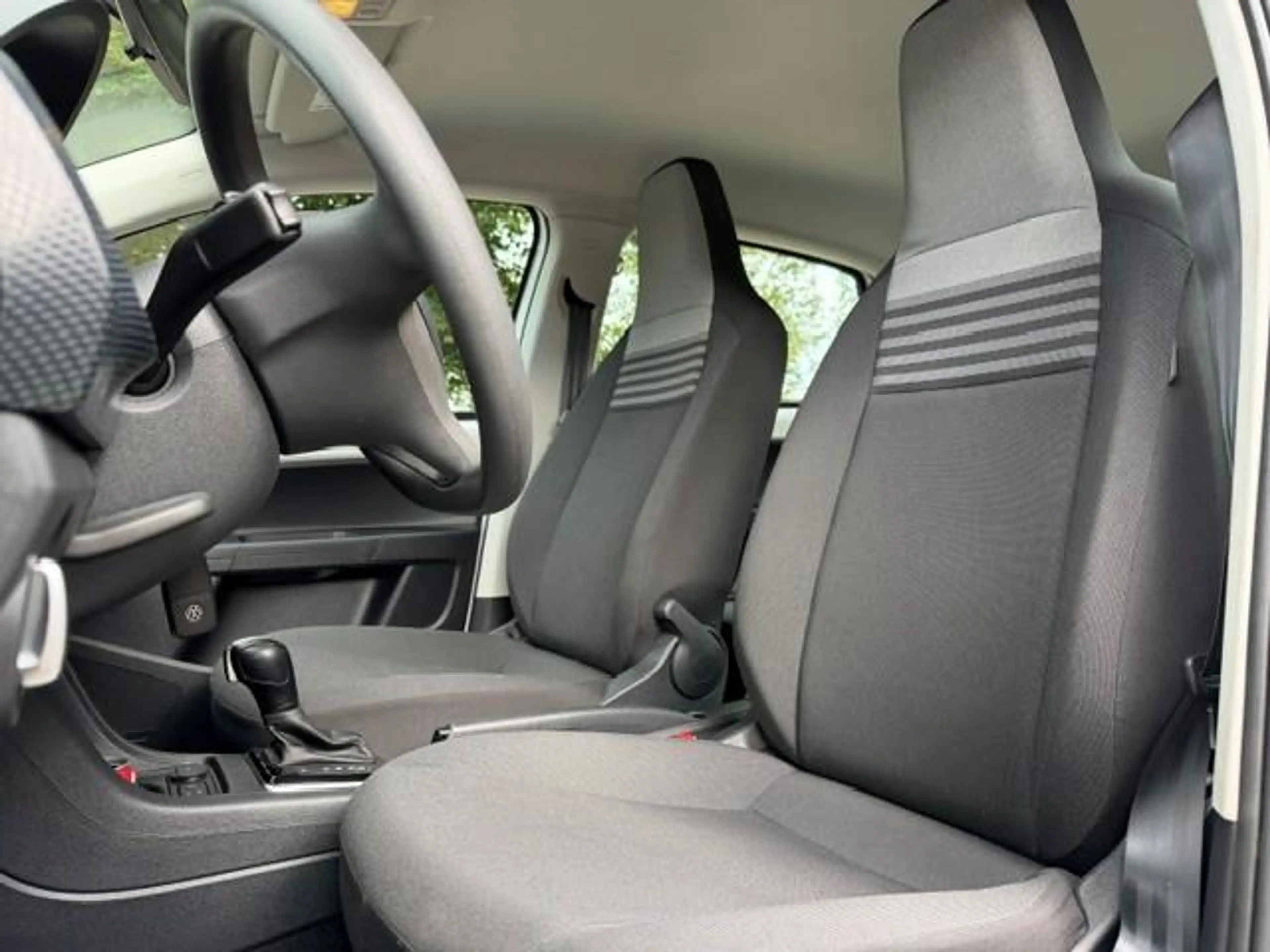 Volkswagen e-up! e-Up Style SOH 92,1% Camera/Stoelverwarming/Cruise — photo 6