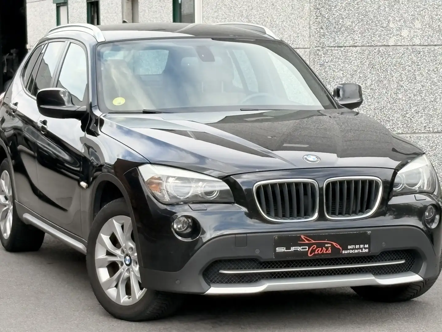 BMW X1 X1 M Pack sDrive20d EfficientDynamics Edition Fekete - 2
