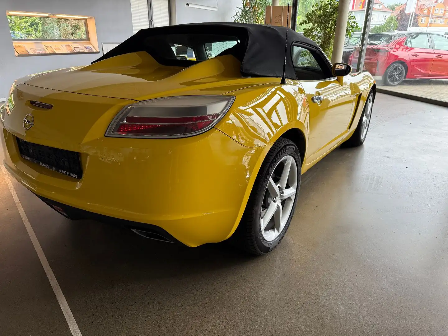 Opel GT 2.0 Turbo Gelb - 2