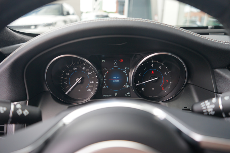 Jaguar XF Sportbrake 2.0t R-Sport | Panoramadak | Voorstoele — photo 18