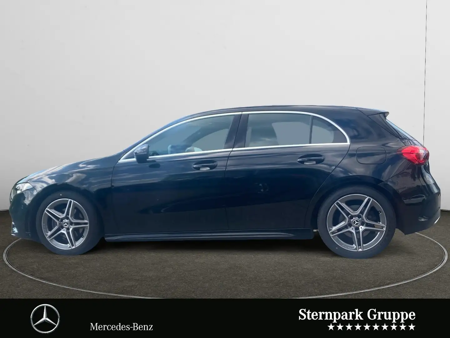 Mercedes-Benz A 200 A 200 AMG +Kamera+Navi+Tempomat+SHZ+MBUX+ AMG Line Zwart - 2