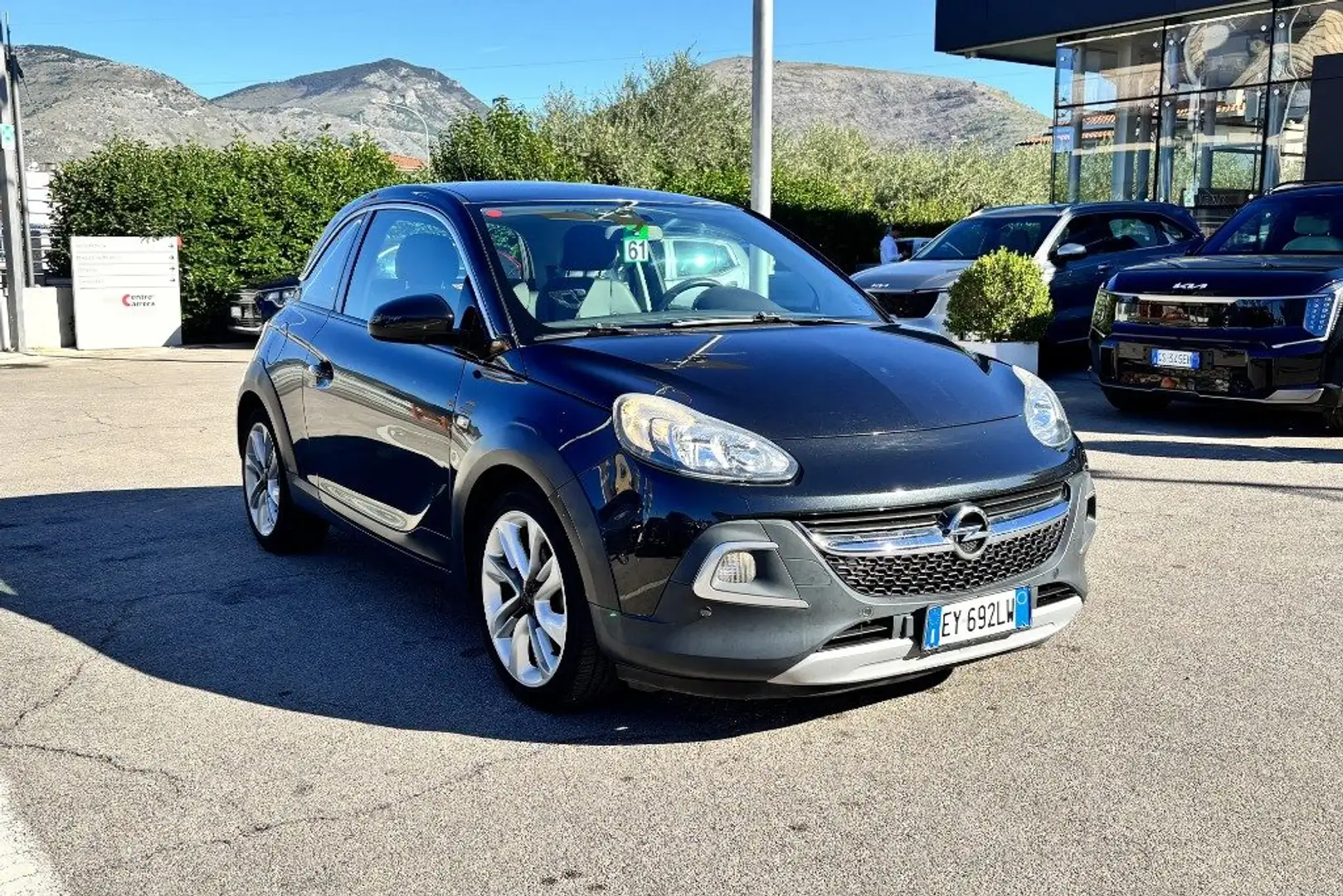 Opel Adam Rocks 1.2 70 CV Nero - 1