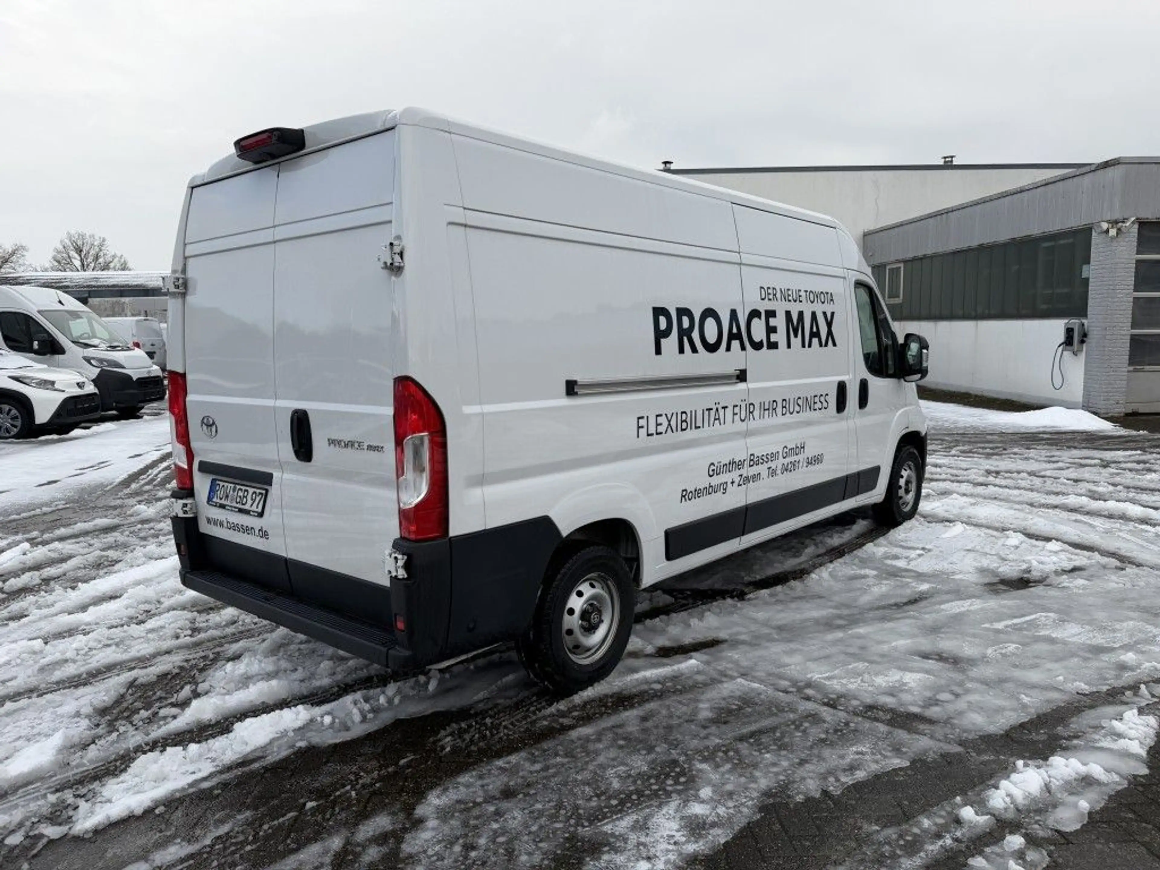 Toyota Proace Max 2.2-l-D 35 L3H2 Meister — photo 5