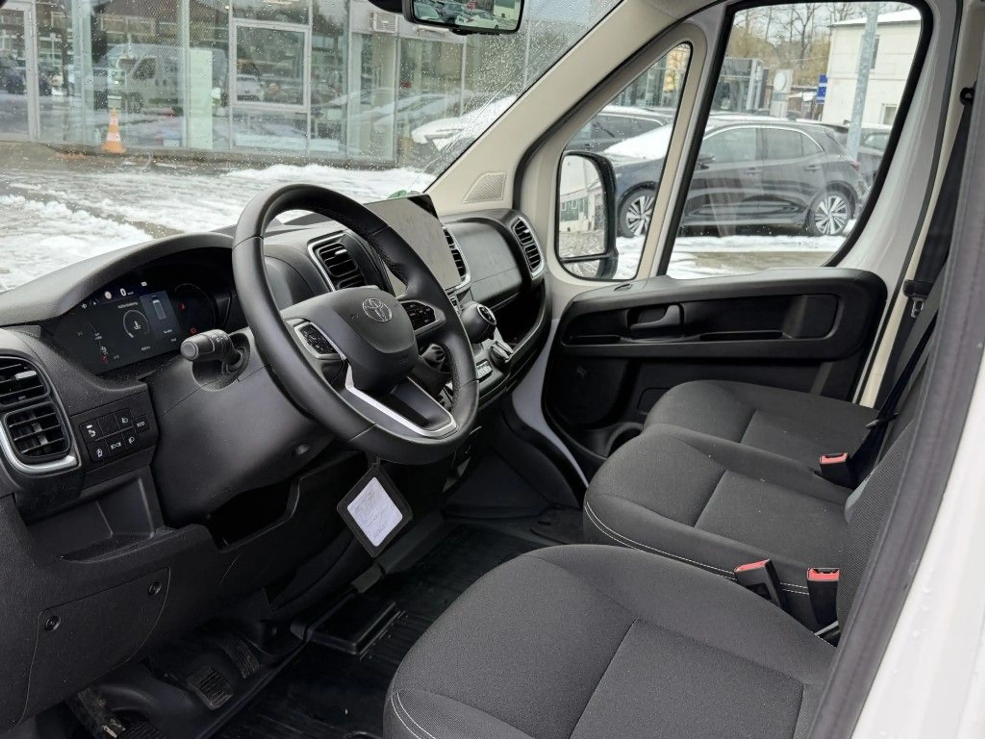 Toyota Proace Max 2.2-l-D 35 L3H2 Meister — photo 11