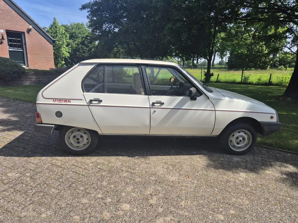 Citroen Visa 1985 из Европы — купить под ключ