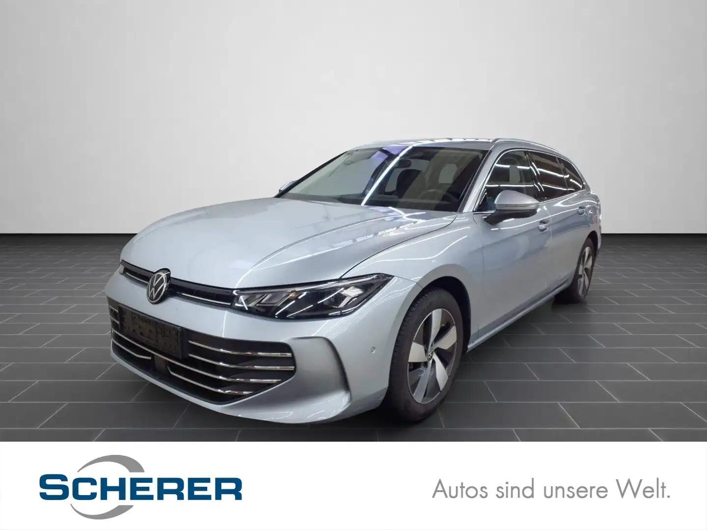 Volkswagen Passat Variant 1,5 l eTSI DSG Business AHK/RFK/P Silber - 1