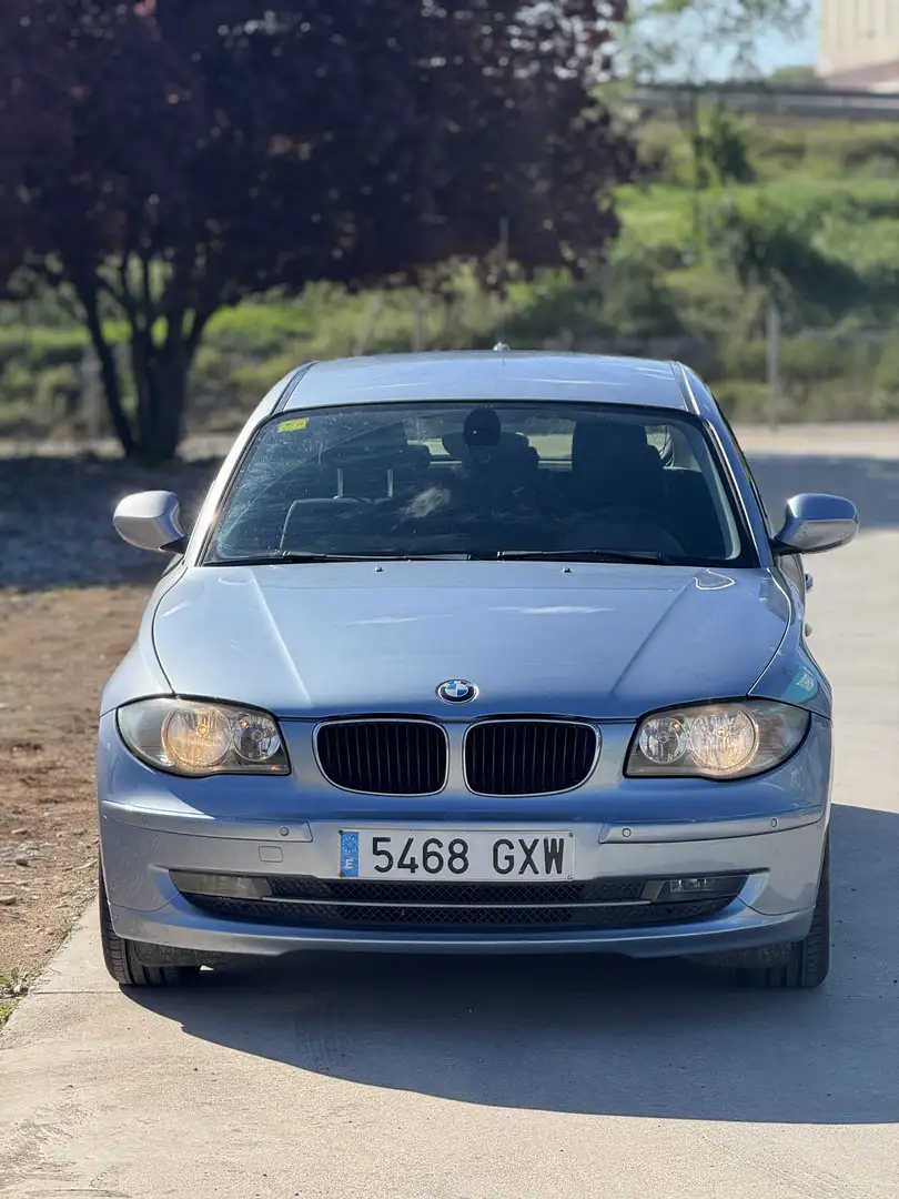 BMW 118 118dA - 1