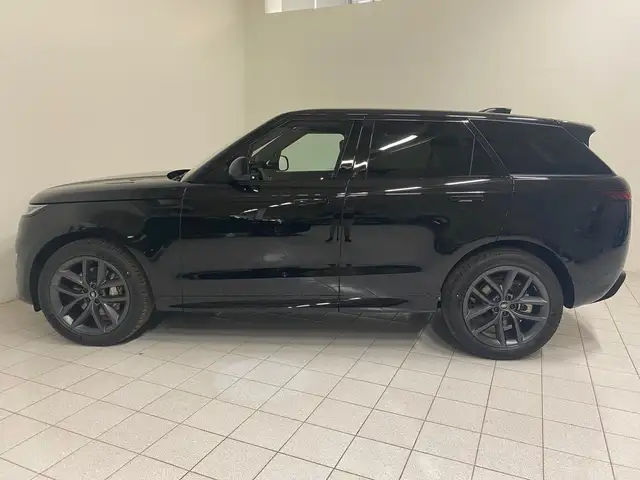 Land Rover Range Rover Sport view 6