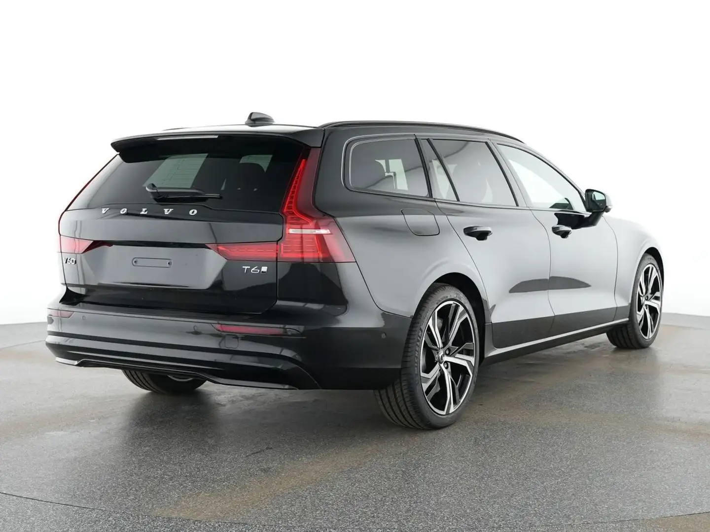 Volvo V60 T6 Plus Dark Recharge Plug-In Hybrid AWD Schwarz - 2