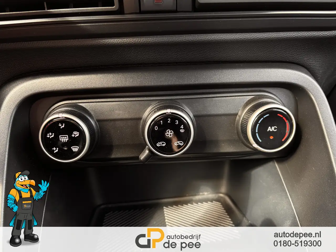 Citroen C3 1.2 Turbo 100pk Plus GARANTIE/INCL.BTW/DISTRIBUTIE, миниатюра 12