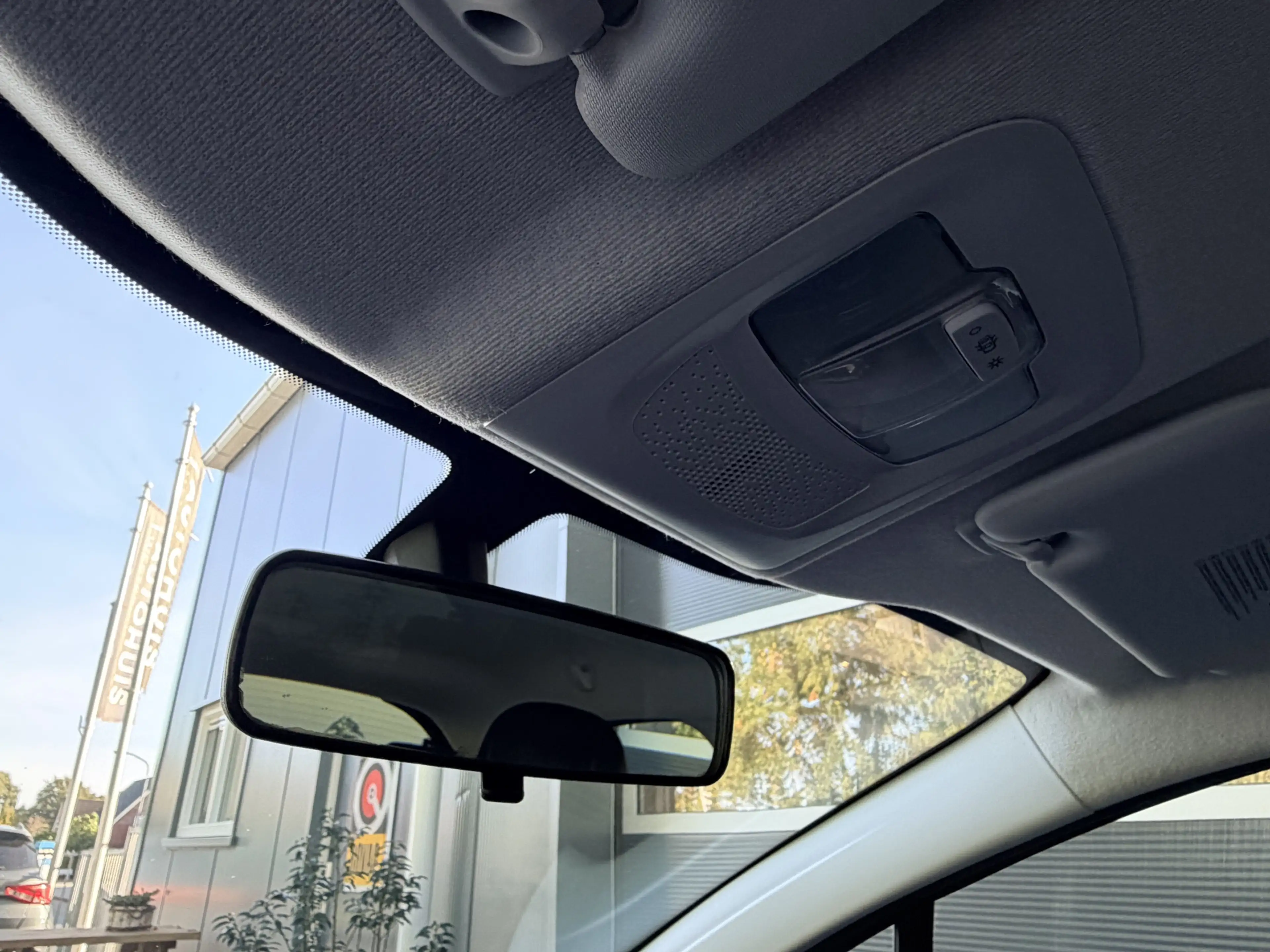 Peugeot 208 1.4 VTi 95pk H5 Active Climate Control Trekhaak Cr — photo 29