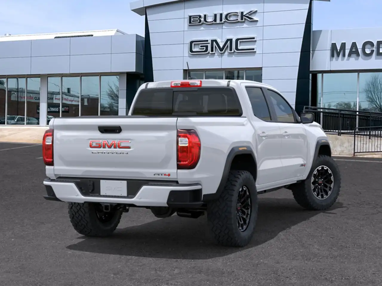 GMC Canyon снимка GMC Canyon