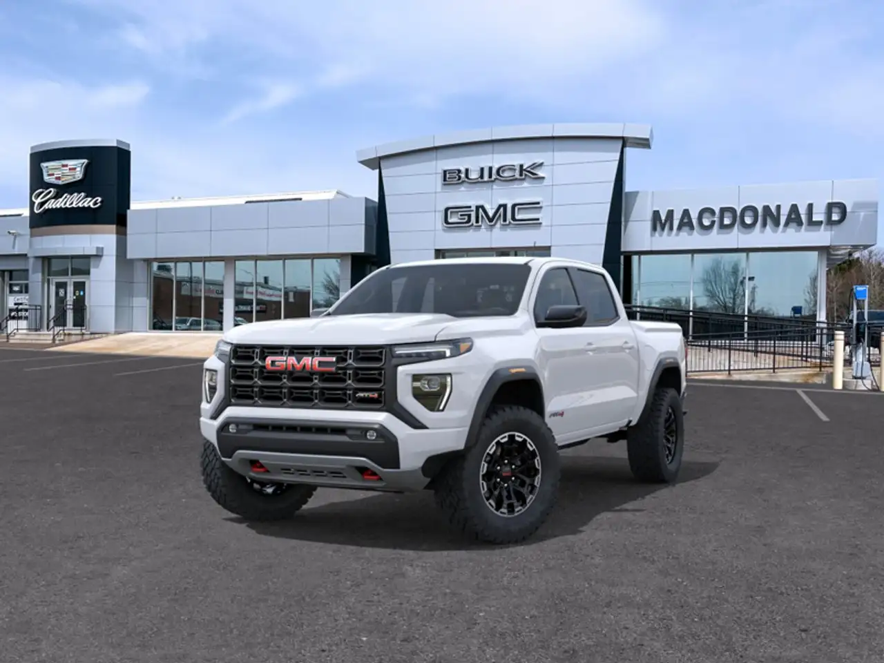 GMC Canyon снимка GMC Canyon