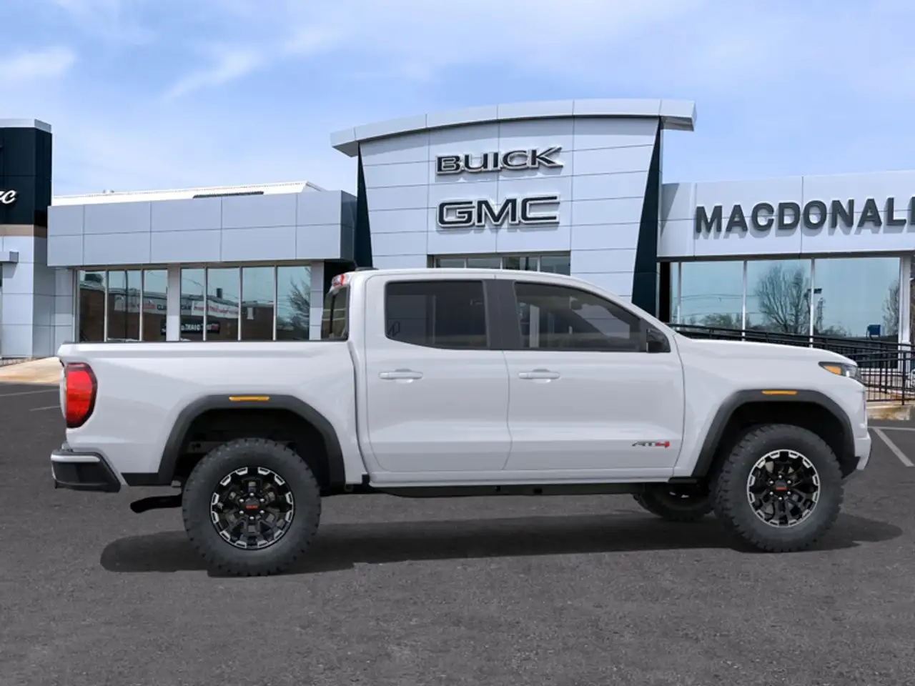 GMC Canyon снимка GMC Canyon
