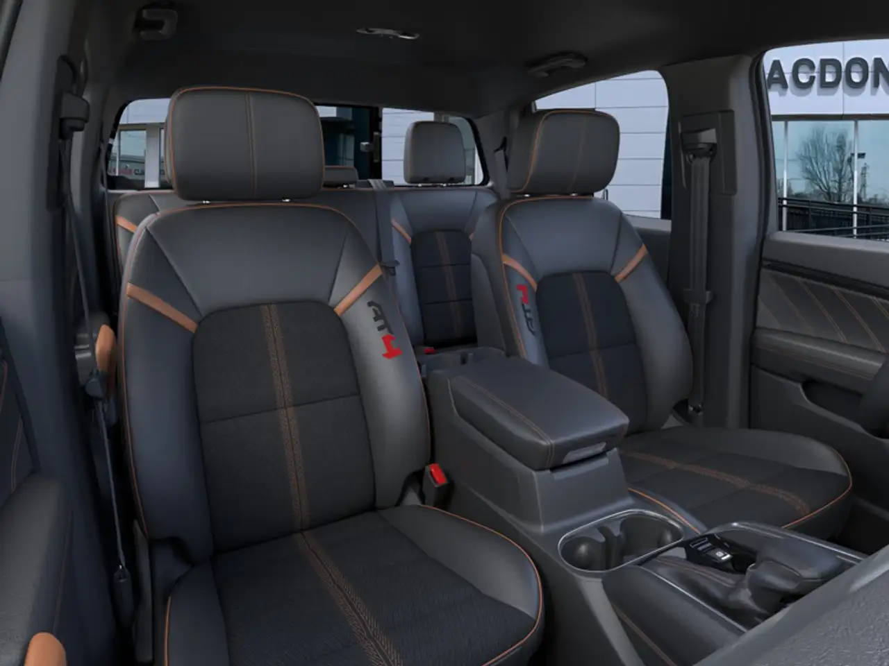 GMC Canyon снимка GMC Canyon