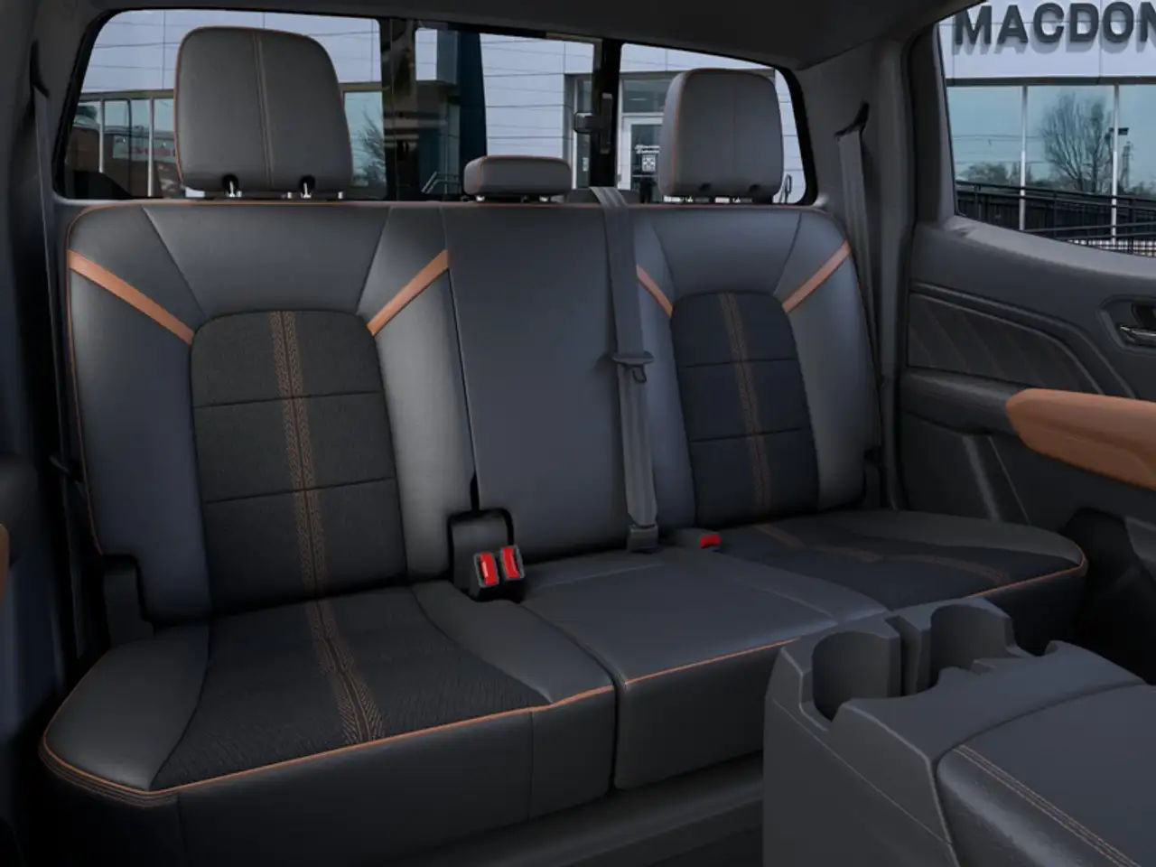 GMC Canyon снимка GMC Canyon