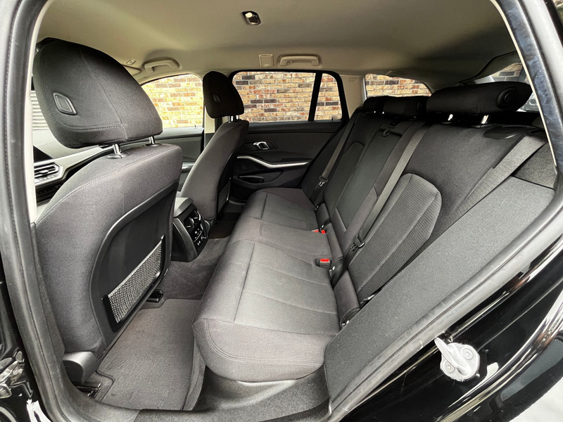 BMW 318 dA Tour LED Navi Shz PDC LM Business — photo 14