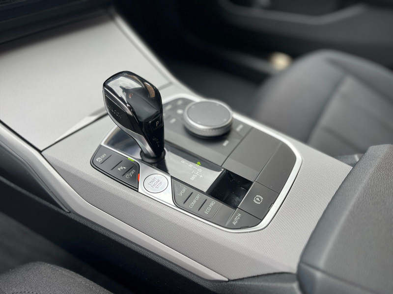 BMW 318 dA Tour LED Navi Shz PDC LM Business — photo 19