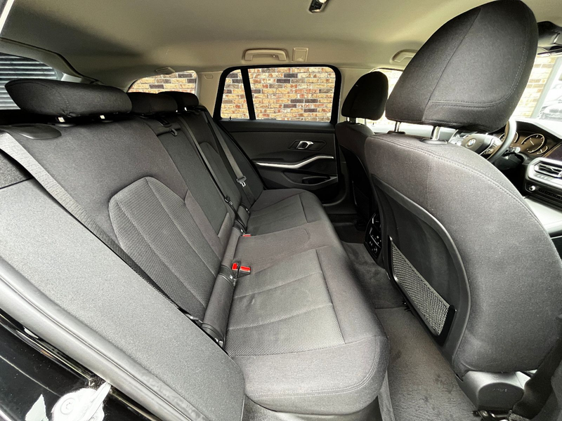 BMW 318 dA Tour LED Navi Shz PDC LM Business — photo 15